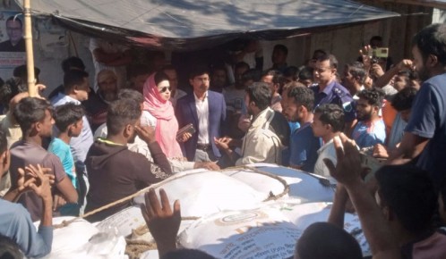 দুর্গাপুরে পাচারকালে সারসহ ডিলারের ম্যানেজার আটক