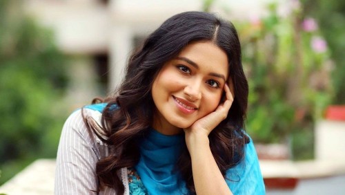 স্বপ্নপূরণ হচ্ছে তাসনিয়া ফারিণের