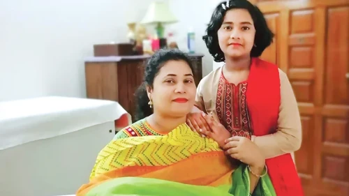 ‘চুরি ধরে ফেলায় মা-মেয়েকে হত্যা’