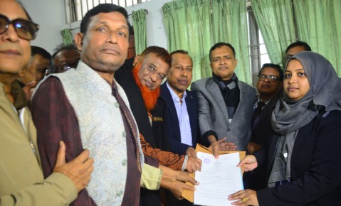 রাজশাহী-৩ আসনে বিএনপির  প্রার্থী মিলনের পক্ষে  মনোনয়ন উত্তোলন