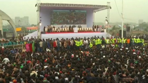 গণসংবর্ধনা মঞ্চে তারেক রহমান