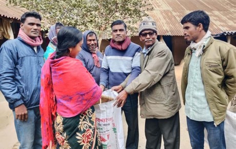 রাজশাহীতে জাতীয় আদিবাসী পরিষদের ‘ধান সংগ্রহ’  কর্মসূচি শুরু