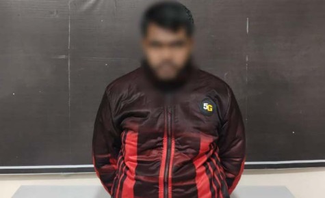 রাজশাহীতে চলন্ত বাস থেকে ফেলে  যুবককে হত্যা মামলার আসামি গ্রেফতার