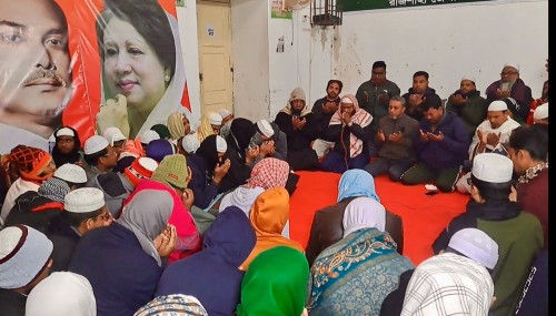 খালেদা জিয়ার মৃত্যুতে দেশজুড়ে শোক, মাগফিরাত কামনায় দোয়া