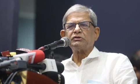তারেক রহমানের দিকে জাতি তাকিয়ে আছে : মির্জা ফখরুল