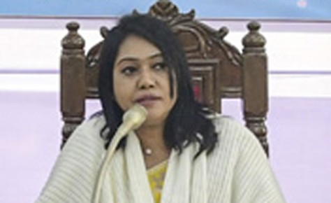 উঠান বৈঠকে তথ্য সচিবকে  যা  জানালো রাজশাহীর নিভৃত পল্লীর ভোটাররা