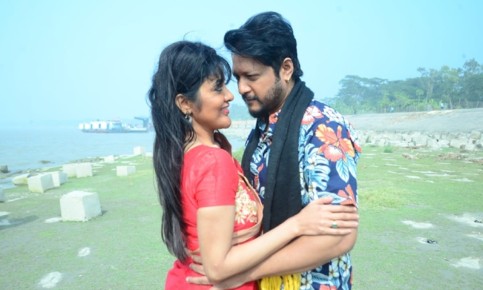 এ মাসেই আসছে ‘ময়নার চর’