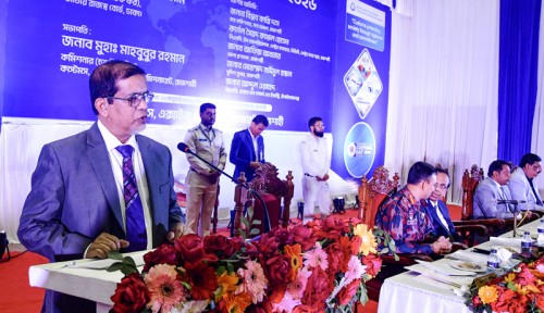 ‘কাস্টমস শুধুমাত্র রাজস্ব আদায় করে  না, ব্যবসায়ীদের নিরাপত্তাও দেয়’