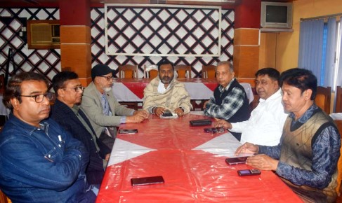 রাজশাহী এডিটরস ফোরাম নেতৃবৃন্দের সাথে লেবার পার্টির প্রার্থীর মতবিনিময়