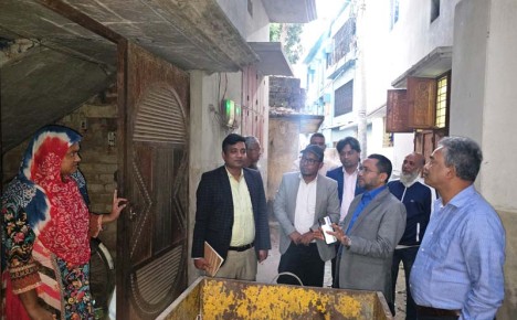 রাসিকের বর্জ্য ব্যবস্থাপনা কার্যক্রম পরিদর্শনে যুগ্মসচিব
