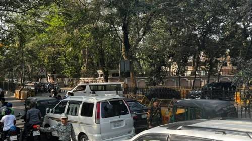 যমুনা ছেড়ে গুলশানের নিজ বাসায় ড. ইউনূস