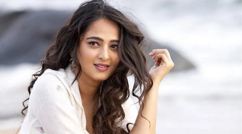 বিয়ের খবর ছড়াতেই ক্ষোভ প্রকাশ অনুশকার!