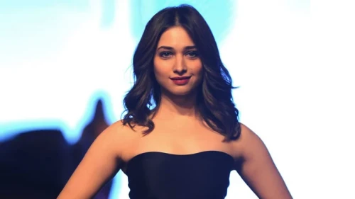 কোটি টাকা ক্ষতিপূরণ দাবি, হাইকোর্টে তামান্নার আবেদন খারিজ