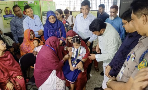 কোনো শিশু যেন হাম-রুবেলা টিকা থেকে বাদ না পড়ে : রাসিক প্রশাসক