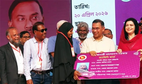 পাচারের টাকা ফেরত এনে ফ্যামিলি-কৃষক কার্ডে বিতরণের ঘোষণা প্রধানমন্ত্রীর