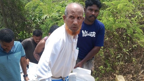 গহীন পাহাড়ে ৩ যুবকের রক্তাক্ত মরদেহ