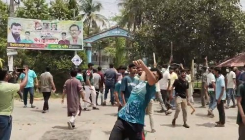 ঈশ্বরদী সরকারী কলেজে সংঘর্ষের ঘটনায় ছাত্রদলের মামলা; গ্রেপ্তার নেই