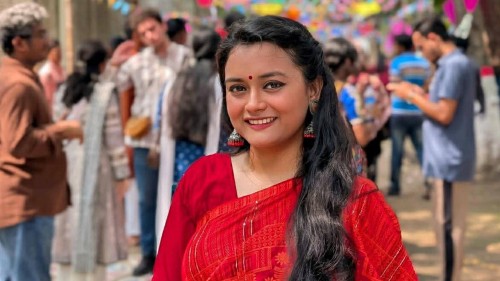 ঢাবি ছাত্রীর মরদেহ উদ্ধার, চিরকুট-ফোনের তথ্যে মিলল চাঞ্চল্যকর ইঙ্গিত