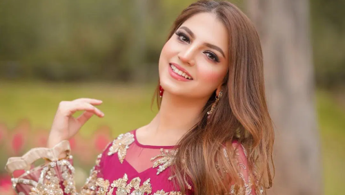 ‘ভালোবাসার জন্য ক্যারিয়ার বিসর্জন নয়’