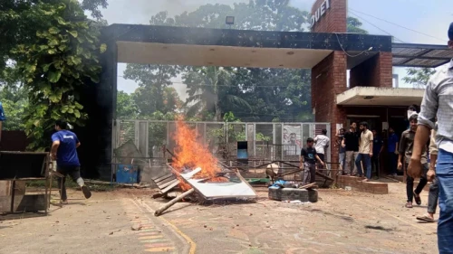 ডুয়েটে দফায় দফায় সংঘর্ষ, আহত ১৭