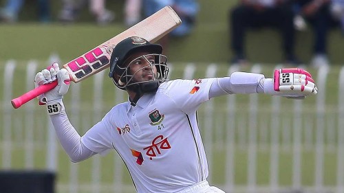 মুশফিকের ইতিহাস গড়া সেঞ্চুরি