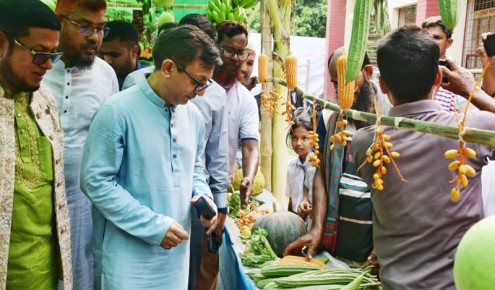 লিচু সংরক্ষণে কার্যকর সমাধান ও গবেষণায় গুরুত্বারোপ বাণিজ্য ও শিল্পমন্ত্রীর