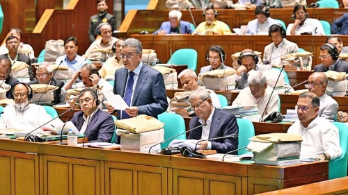 ৯ লাখ ৩৮ হাজার কোটি টাকার বাজেট ঘোষণা
