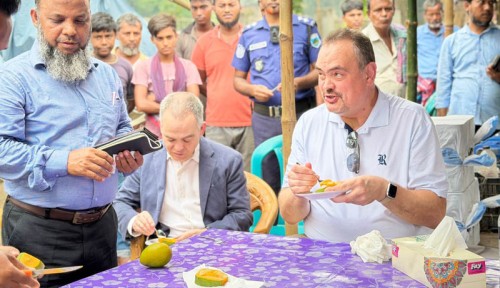 রাজশাহীর আমের স্বাদ নিয়ে যা বললেন মার্কিন রাষ্ট্রদূত