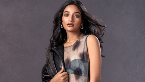 সেই নেহা সামনে এলেন বোল্ড লুকে