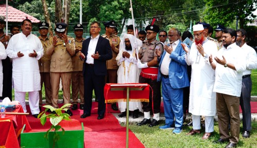 বাংলাদেশ পুলিশ একাডেমিতে বৃক্ষরোপণ করলেন স্বরাষ্ট্রমন্ত্রী