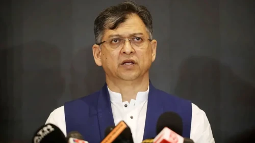 দীর্ঘমেয়াদি সংবিধান সংশোধন চায় সরকার: স্বরাষ্ট্রমন্ত্রী