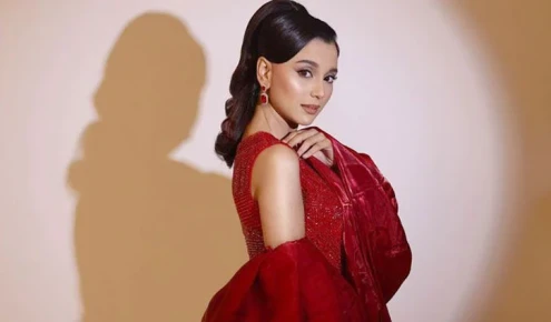 সাবিলা নূরের নতুন চমক ‘ফাইসা গেছি’
