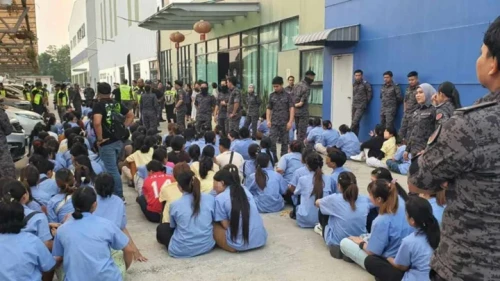 মালয়েশিয়ায় দুই ঘণ্টার অভিযানে ২৩ বাংলাদেশি আটক