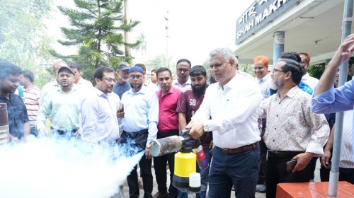 রাবি শাহ মখদুম হলে ডেঙ্গু প্রতিরোধ কর্মসূচি শুরু