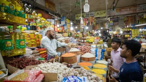 চালের দাম বেড়েছে, ব্যবসায়ীদের অজুহাত ট্রাকভাড়া